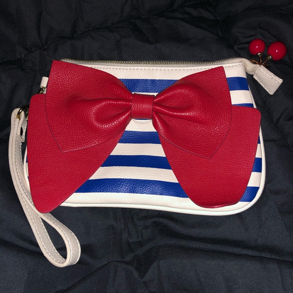 Betsey Johnson wristlet
